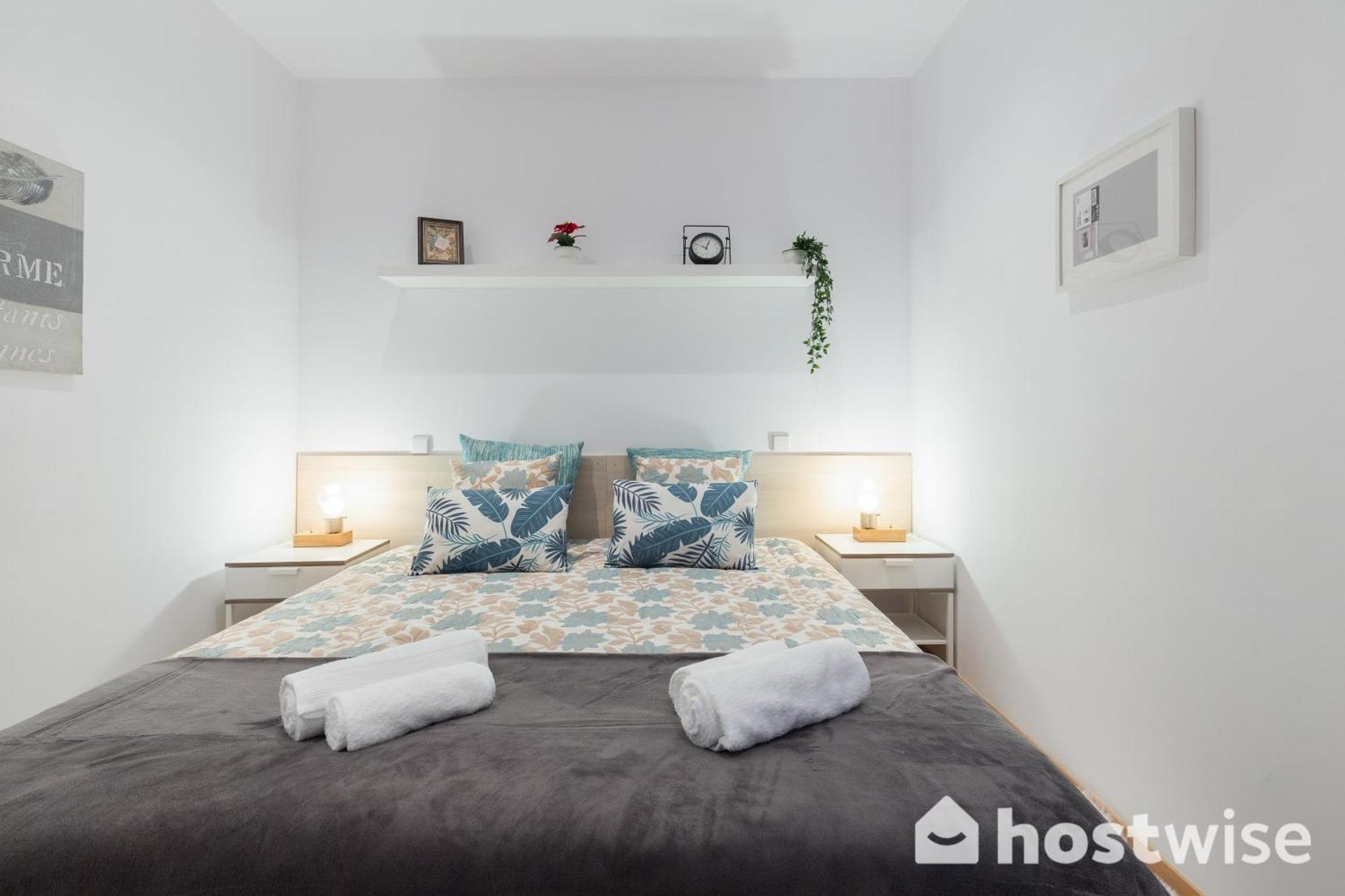 Host Wise - Colorful Fresh Flats - Batalha Apartman Porto Kültér fotó