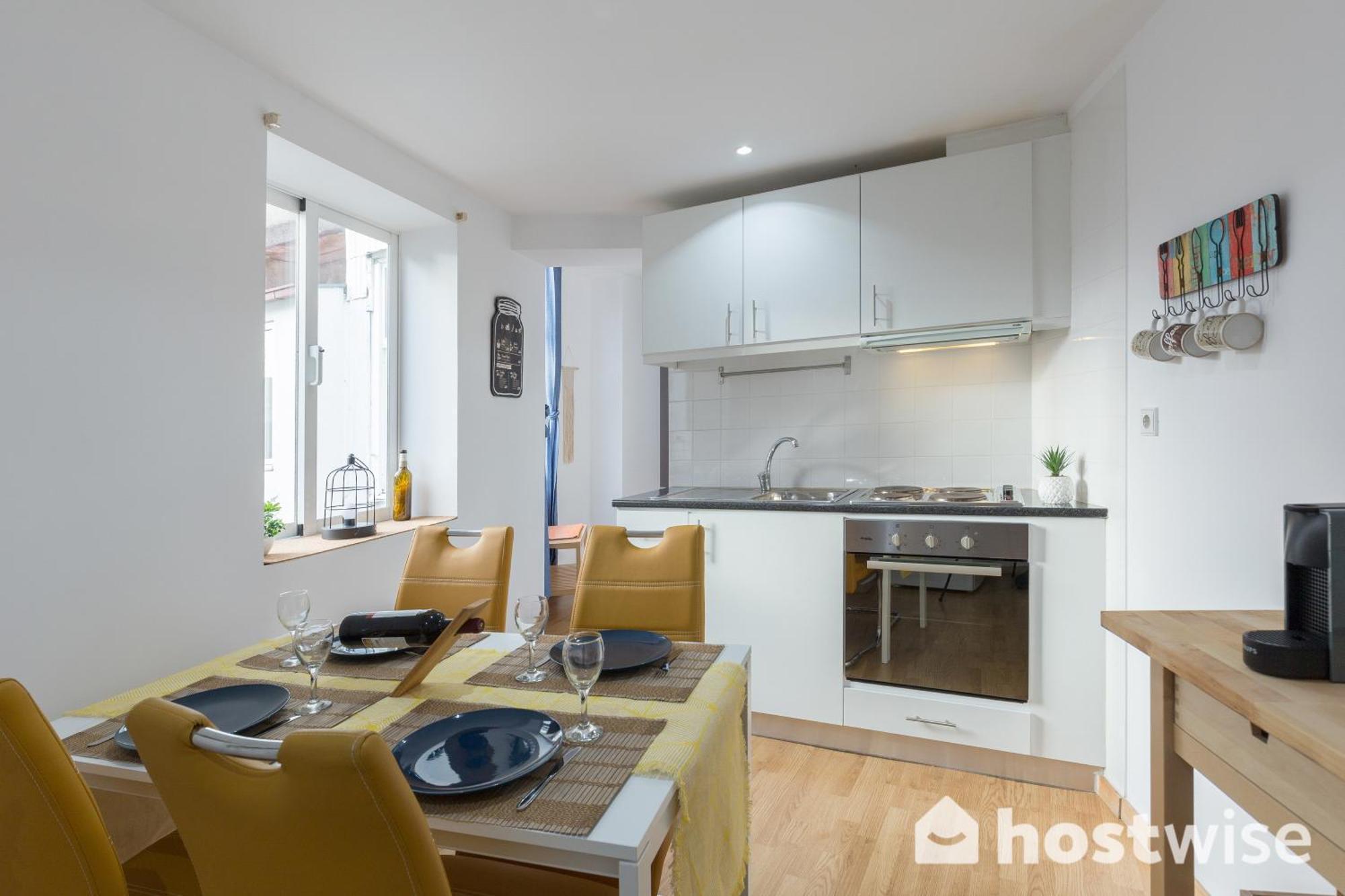 Host Wise - Colorful Fresh Flats - Batalha Apartman Porto Kültér fotó