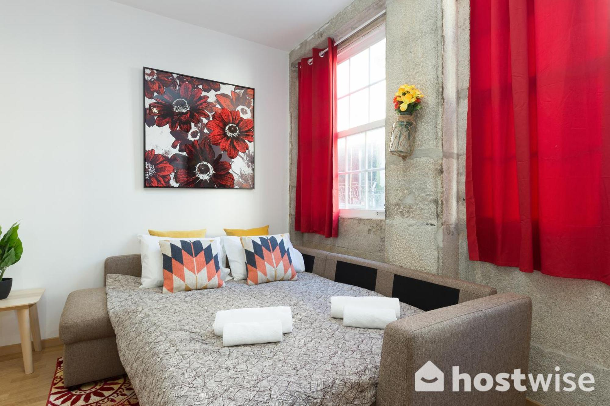 Host Wise - Colorful Fresh Flats - Batalha Apartman Porto Kültér fotó