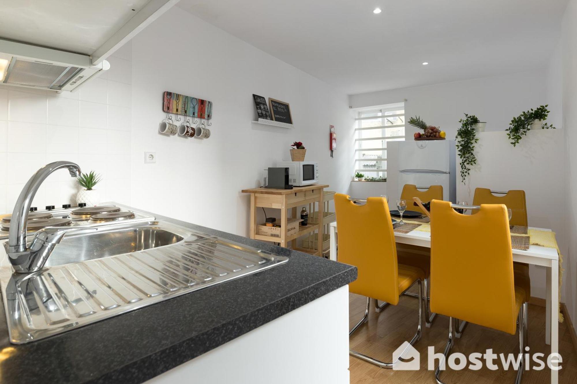 Host Wise - Colorful Fresh Flats - Batalha Apartman Porto Szoba fotó