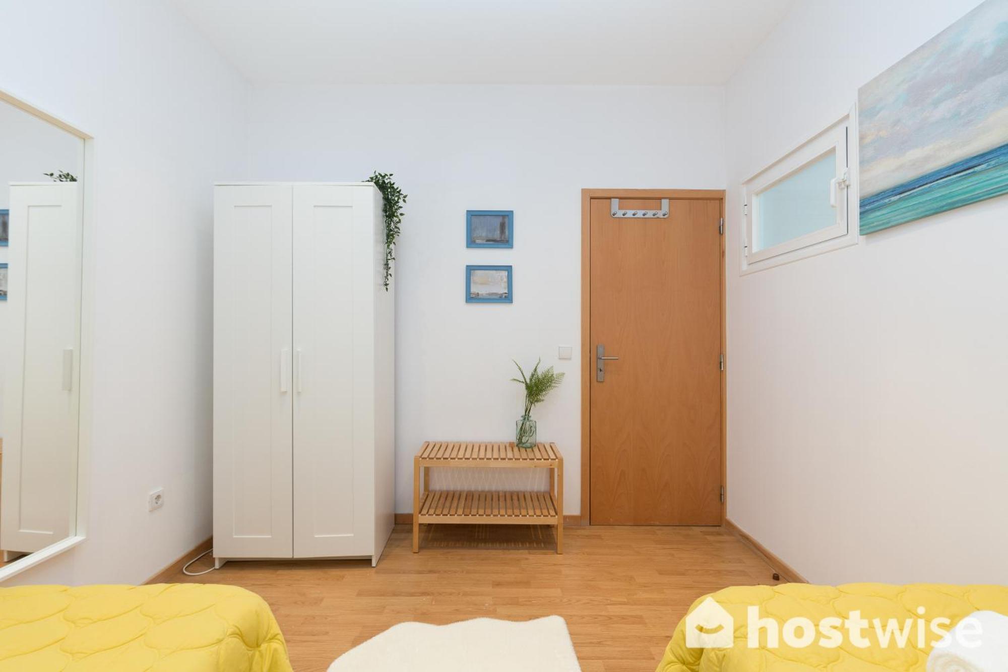 Host Wise - Colorful Fresh Flats - Batalha Apartman Porto Szoba fotó